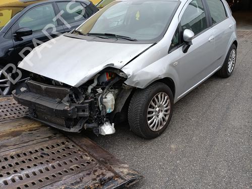 Reverse light FIAT PUNTO (199_) 1.3 D Multijet | BP28673980C36  - Image 7