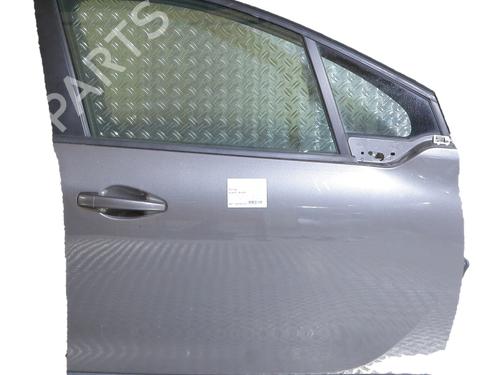 right-front-door-peugeot-2008-i-cu_-2013-38101960 main image