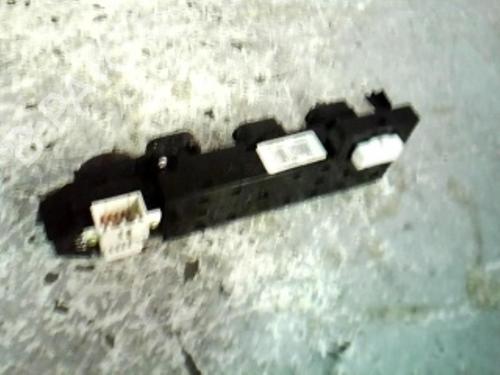 Used Left front window switch Left front window switch AUDI A4 B7 (8EC) 2.0 TDI 16V (140 hp) 21369712 21369712