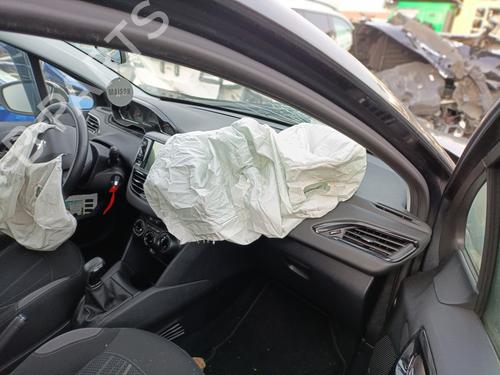 Right front window switch PEUGEOT 208 I (CA_, CC_) 1.4 HDi | BP31051746I26