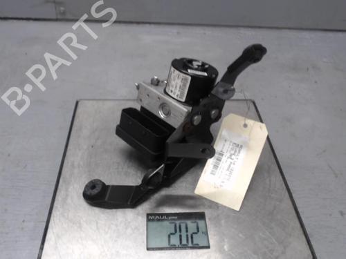 Used ABS pump RENAULT MEGANE III Hatchback (BZ0/1_, B3_) 1.5 dCi (106 hp) 21307354