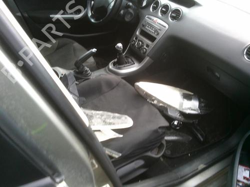 Right front window motor PEUGEOT 308 I (4A_, 4C_) 1.6 HDi | BP21306650E20 