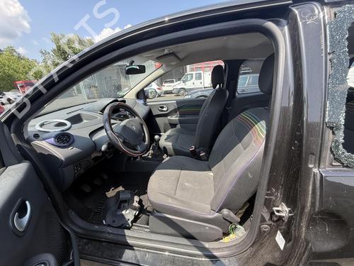 Front right seatbelt RENAULT TWINGO II (CN0_) 1.2 16V (CN04, CN0B) | BP26687330I25 - Image 9