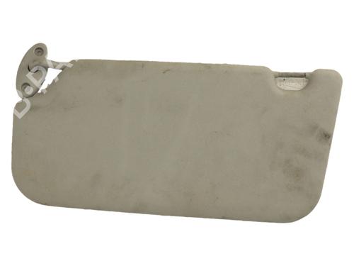 Used Right sun visor Right sun visor 21307854 21307854