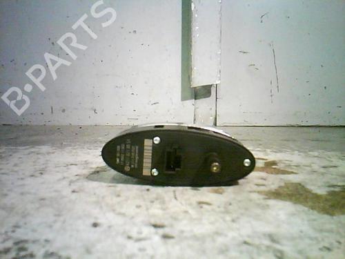 Right rear window switch MERCEDES-BENZ E-CLASS (W211) E 320 CDI (211.026) | BP21362681I28 