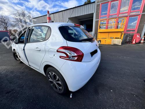 Right sun visor PEUGEOT 208 I (CA_, CC_) 1.2 VTI 82 | BP21308476I2 