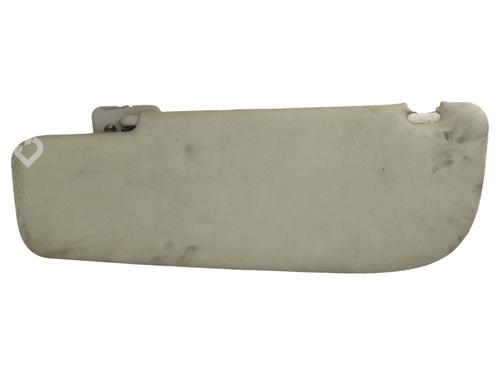 Used Right sun visor Right sun visor 21305509 21305509