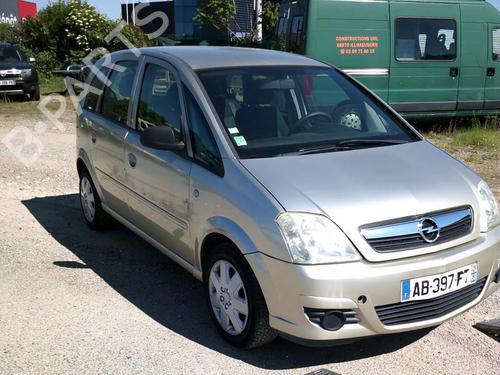 Błotnik przedni prawy OPEL MERIVA A MPV (X03) 1.6 (E75) | BP21315254C42 