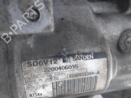 Used AC compressor AC compressor RENAULT TWINGO II (CN0_) 1.5 dCi (CN0E) (64 hp) 21290802 21290802