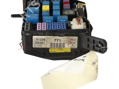 Used Fuse box Fuse box HYUNDAI TUCSON (JM) 2.0 CRDi (140 hp) 32283552 32283552