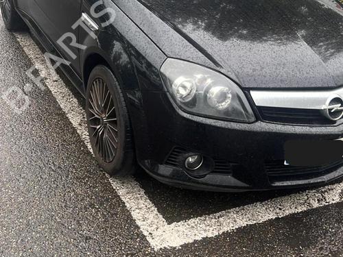 Brugte OPEL TIGRA TwinTop (X04) 1.3 CDTI (R97) (69 hp) 4309169