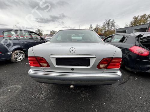 Right taillight MERCEDES-BENZ E-CLASS (W210) E 300 Turbo-D (210.025) | BP28577210C35 