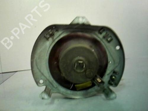 Used Right headlight Right headlight VW POLO II (86C, 80) 1.0 (45 hp) 21317368 21317368