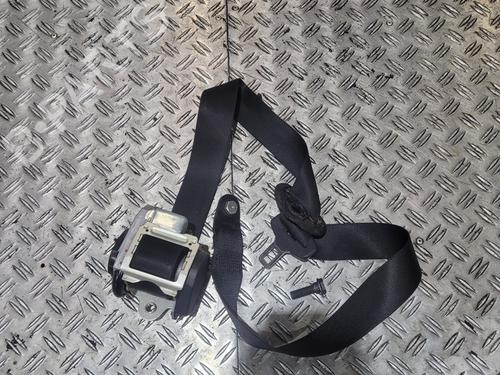 front-right-seatbelt-mercedes-benz-vito-bus-w639-2003-35928801 main image