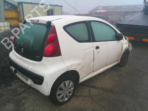 Right taillight PEUGEOT 107 (PM_, PN_) 1.0 | BP21302456C35 