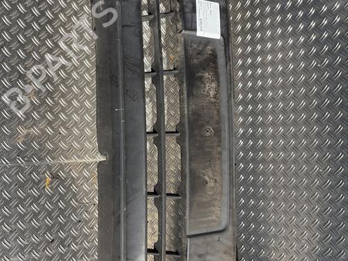 Używane Zderzak przedni RENAULT MASTER III Van (FV) 2.3 dCi 135 FWD (FV0N, FV08, FV06, FV00, FV1S) (136 hp) 28532152