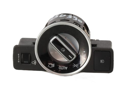 Used Headlight switch MERCEDES-BENZ A-CLASS (W176) A 180 CDI / d (176.012) (109 hp) 28013490