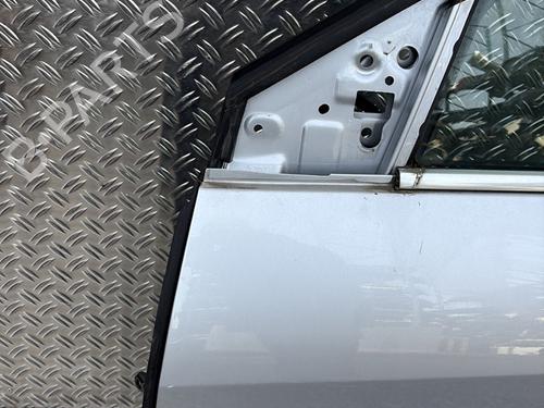 left-front-door-renault-laguna-iii-bt01-2007-2008-2009-2010-2011-2012-2013-2014-2015-30176032 main image