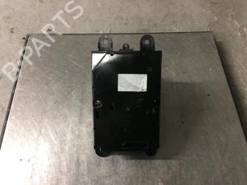 Switch BMW 5 (E60) 530 d | BP21365988I30 