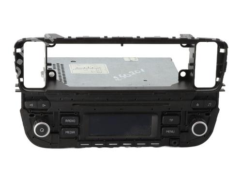 Used Radio VW UP! (121, 122, BL1, BL2, BL3, 123) 1.0 (60 hp) 23817163
