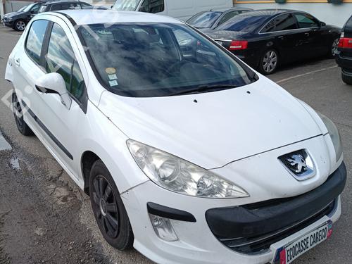 Brugte PEUGEOT 308 I (4A_, 4C_) 1.6 HDi (109 hp) 4376873