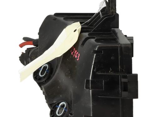 Used Fuse box Fuse box VW GOLF VII (5G1, BQ1, BE1, BE2) 1.0 TSI (110 hp) 32734742 32734742