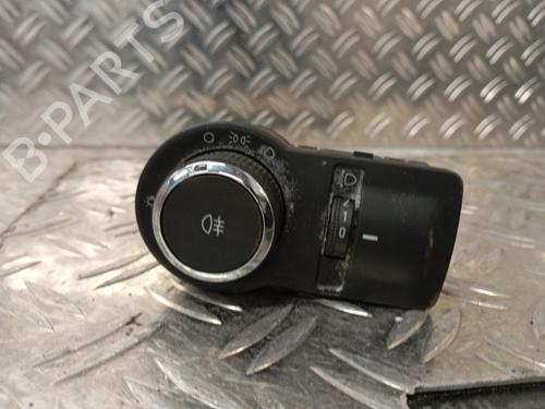 Used Headlight switch CHEVROLET AVEO Hatchback (T300) 1.3 D (75 hp) 22335636