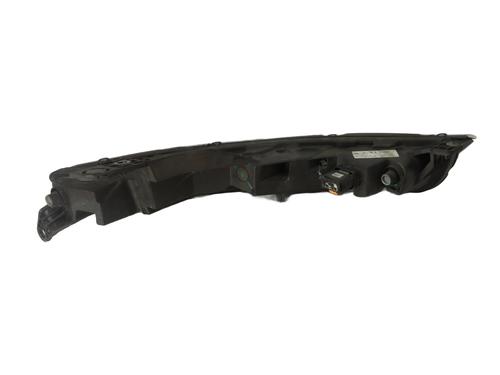 Used Left daytime light Left daytime light 37737414 37737414
