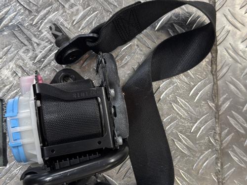 Used Front right seatbelt Front right seatbelt MERCEDES-BENZ B-CLASS Sports Tourer (W246, W242) B 180 CDI (246.200) (109 hp) 21873575 21873575