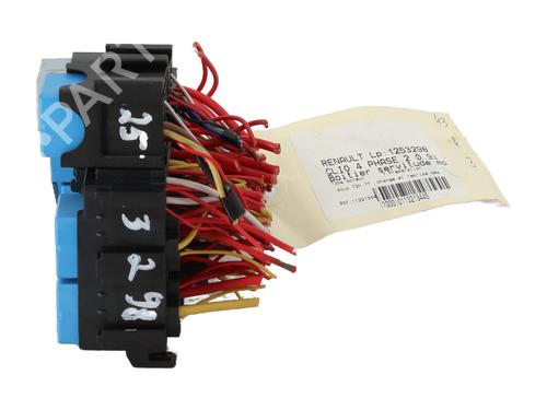 Fuse box RENAULT CLIO IV (BH_) 0.9 TCe 90 (BHNF, BHMA, BHMH, BHJK, BHJR) | BP29473613E1 - Image 2