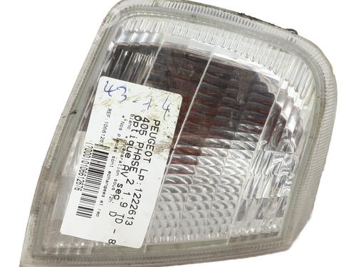 Used Right front indicator Right front indicator PEUGEOT 405 II (4B) 1.9 TD (90 hp) 26224607 26224607