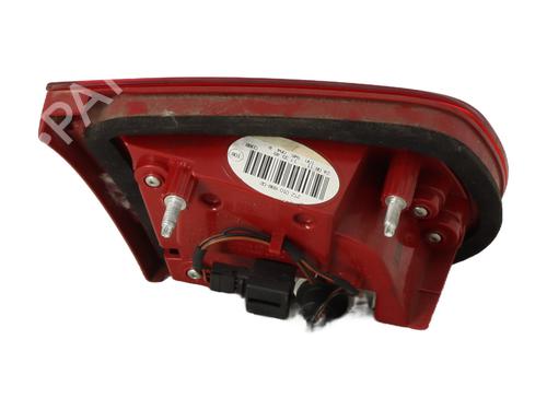right-tailgate-light-vw-eos-1f7-1f8-2006-2007-2008-2009-2010-2011-2012-2013-2014-2015-27326871 main image