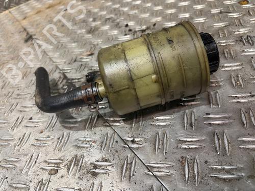 Used Power steering reservoir Power steering reservoir 38631693 38631693
