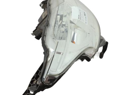 Used Right headlight Right headlight PEUGEOT 208 I (CA_, CC_) 1.6 HDi (92 hp) 31214738 31214738