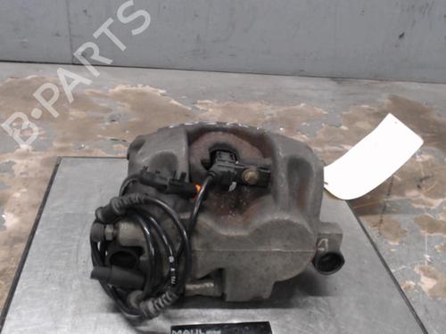 Used Right front brake caliper MERCEDES-BENZ M-CLASS (W166) ML 350 BlueTEC 4-matic (166.024, 166.023) (258 hp) 21308253
