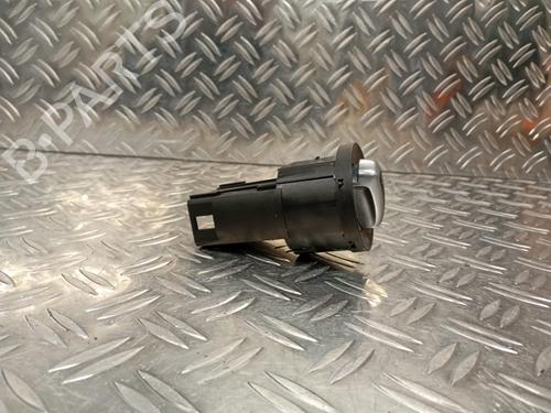 Headlight switch VW POLO V (6R1, 6C1) 1.2 TDI | BP23821220I24 