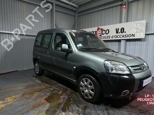 Left taillight PEUGEOT PARTNER MPV (5_, G_) 2.0 HDI | BP30922982C34 - Image 12