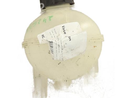 Used Expansion tank Expansion tank 21874733 21874733