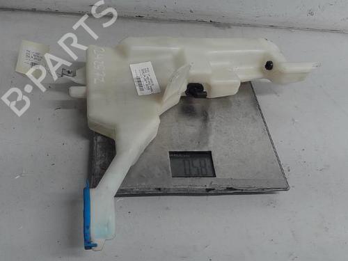 Used Windscreen washer tank MINI MINI (R50, R53) One (90 hp) 21372526
