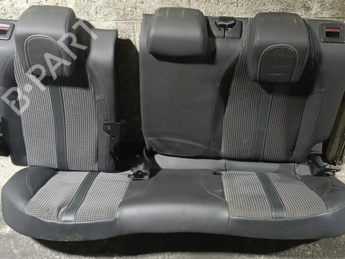 Sæde Bagtil Sæde Bagtil 38631831 38631831