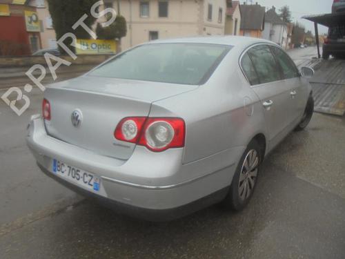 Right tailgate light VW PASSAT B6 (3C2) 1.9 TDI | BP21305914C80 