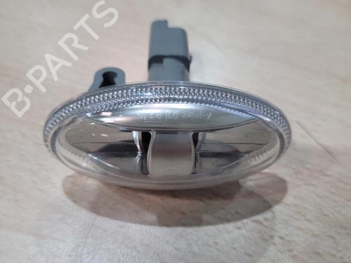 Used Left side indicator Left side indicator 37737448 37737448