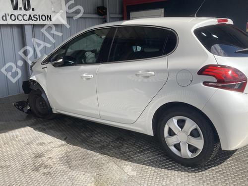 Used Parts PEUGEOT 208 I (CA_, CC_) 1.6 BlueHDi 100 4657200