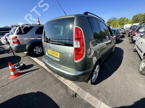 Right taillight SKODA ROOMSTER (5J7) 1.9 TDI | BP21309397C35 