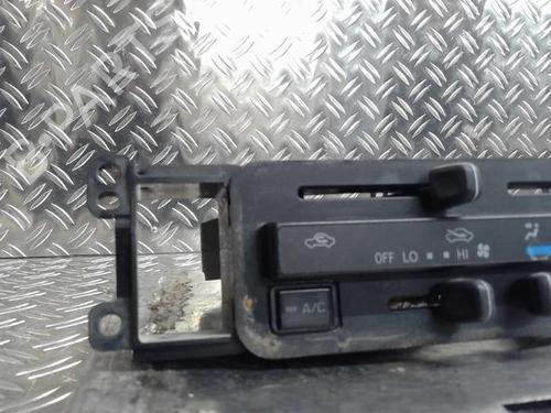 Climate control TOYOTA HIACE IV Van (__H1_, __H2_) 2.5 D-4D (KLH12, KLH22) | BP24028823I5 
