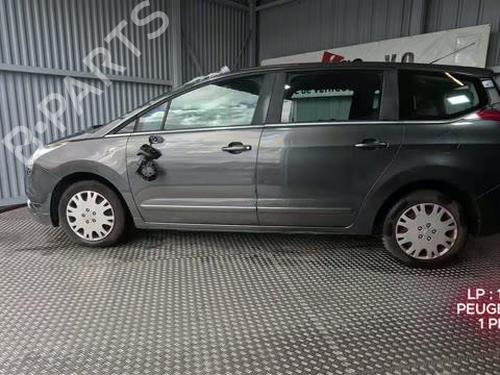 Used Parts PEUGEOT 5008 (0U_, 0E_)  1.6 HDi  4439841