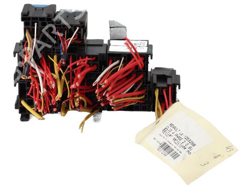Fuse box RENAULT CLIO IV (BH_) 0.9 TCe 90 (BHNF, BHMA, BHMH, BHJK, BHJR) | BP29473613E1 - Image 4