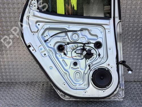 left-rear-door-kia-venga-yn-2010-2011-2012-2013-2014-2015-2016-2017-2018-2019-33451847 main image