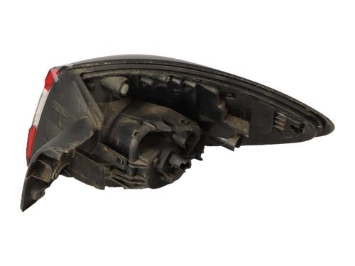 Used Left taillight Left taillight 39252813 39252813