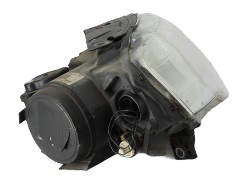 Used Right headlight Right headlight VW PASSAT B6 (3C2) 1.9 TDI (105 hp) 28109212 28109212